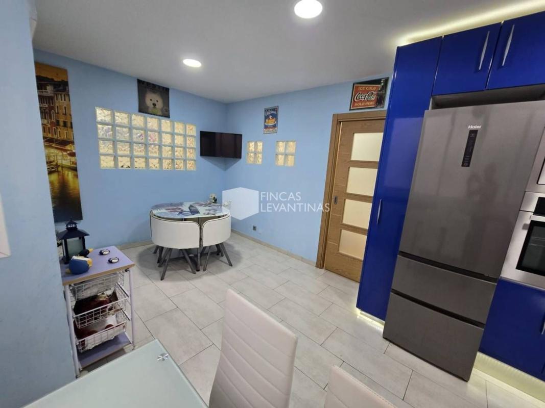Venta de piso en Piso en Calle Belando, Mercado, Alicante / Alacant, Alicante / Alacant
photo 5