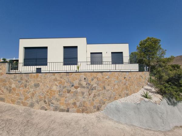 Casa o chalet independiente en Calle de Calp, Pueblo Acantilado - Lanuza, El Campello photo 1