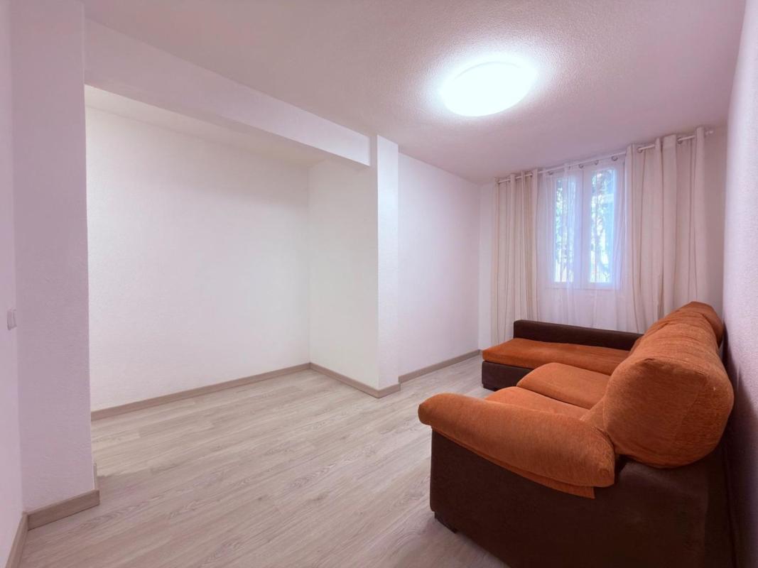 Продажа квартиры на Piso en Calle Pintor Antonio Amorós, Ciudad Elegida, Alicante / Alacant, Аликанте / Алакант
 photo 2