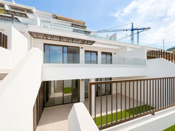 Дуплекс на продажу в Dúplex en Calle de Cuba, Balcón de Finestrat-Terra Marina, Finestrat, Финестрат photo 1