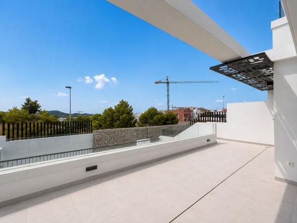 Дуплекс на продажу в Dúplex en Calle de Cuba, Balcón de Finestrat-Terra Marina, Finestrat, Финестрат photo 4