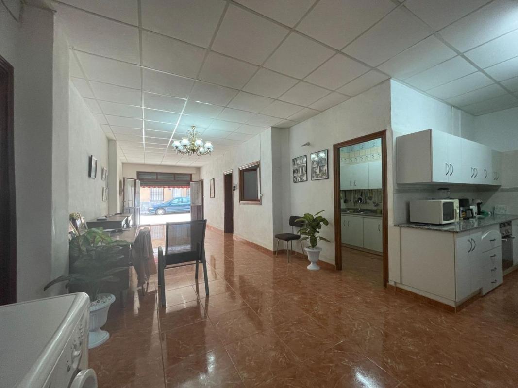 Properties for sale and rent in Spain photo 5