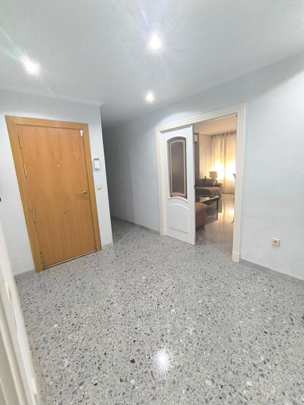Venta de piso en Piso en Torrellano, 16, Torrellano, Elche / Elx, Elche / Elx
photo 3