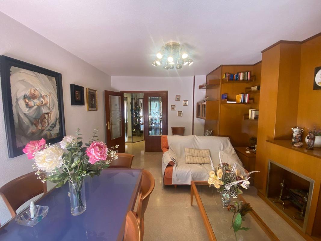 Продажа квартиры на Piso en Calle Poeta Zorrilla, 50, Plaza de Toros - Avenida Chapí - Trinquete, Elda, Эльда
 photo 5
