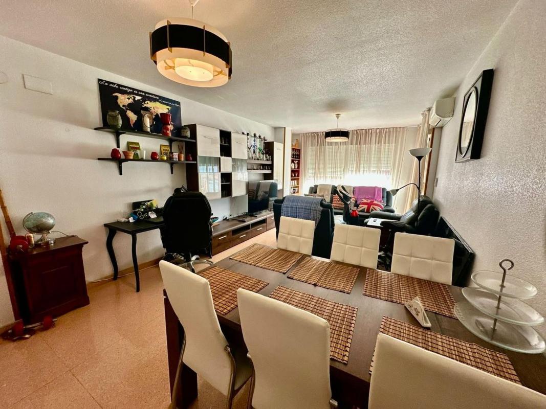 Venta de piso en Piso en Avenida Alcoi, Campoamor, Alicante / Alacant, Alicante / Alacant
photo 3
