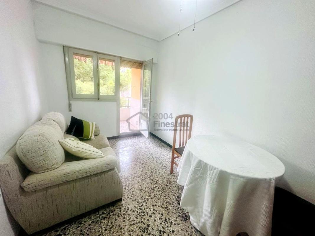 Sale of apartment in Piso en Calle Uruguay, Plaza de Toros - Avenida Chapí - Trinquete, Elda, Elda
 photo 5