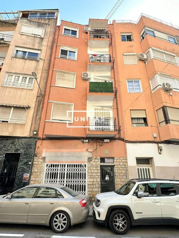 Propiedades en venta y alquiler en España photo 3