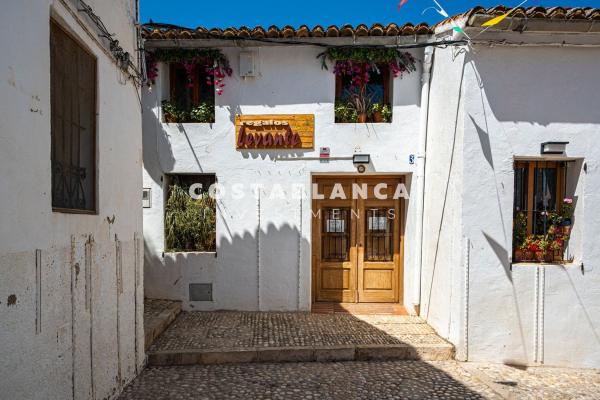 Local en Plaza San Gregorio, Guadalest photo 1