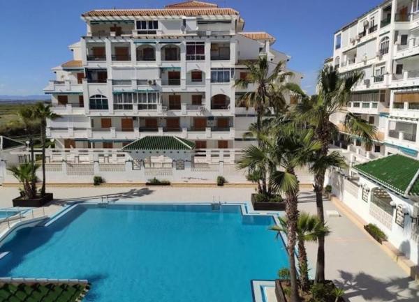 Venta de piso en Piso en Calle Soria, Cabo Cervera, Torrevieja, Torrevieja
 photo 3