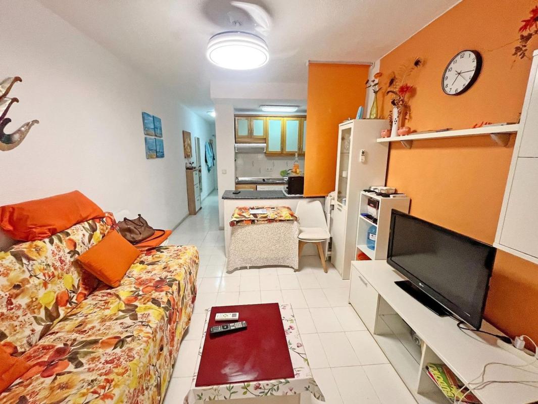 Venta de piso en Piso en Calle Arenes, Zona Pueblo, Guardamar del Segura, Guardamar del Segura
photo 1