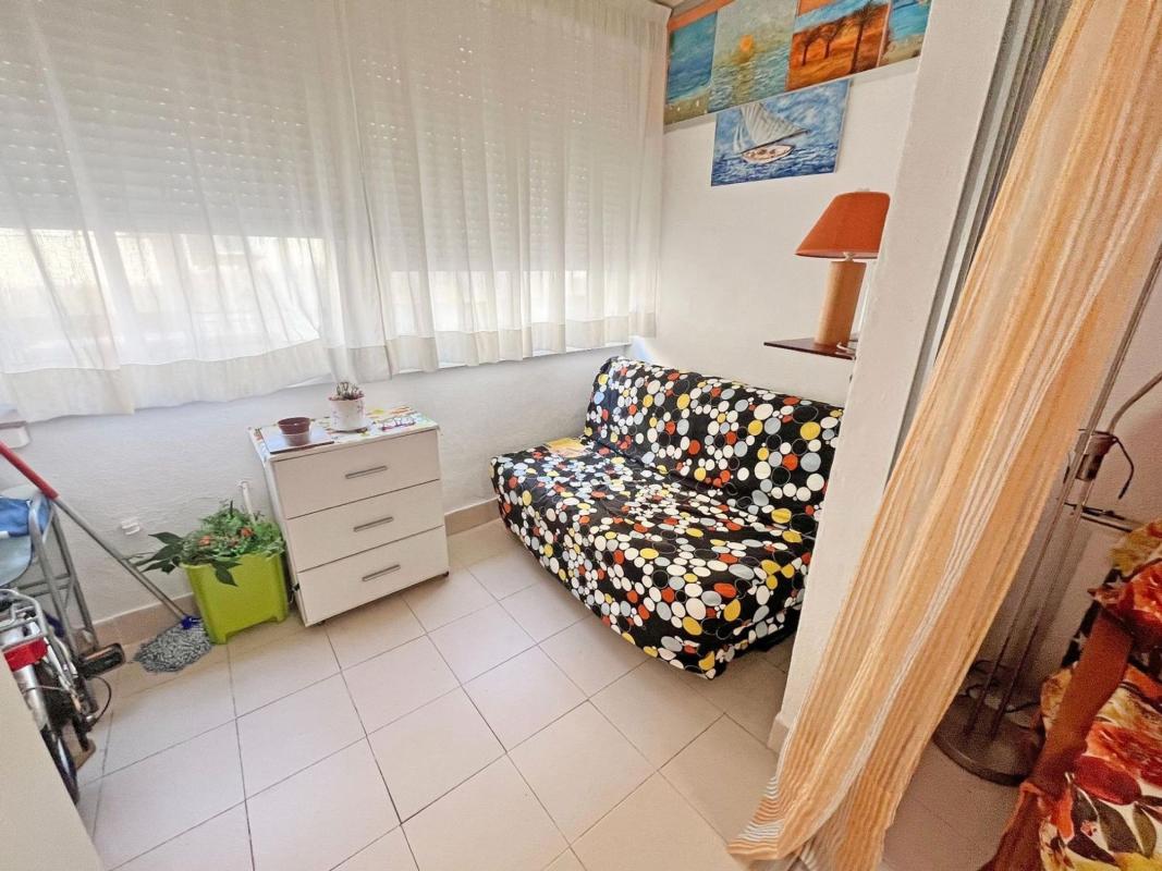 Venta de piso en Piso en Calle Arenes, Zona Pueblo, Guardamar del Segura, Guardamar del Segura
photo 4