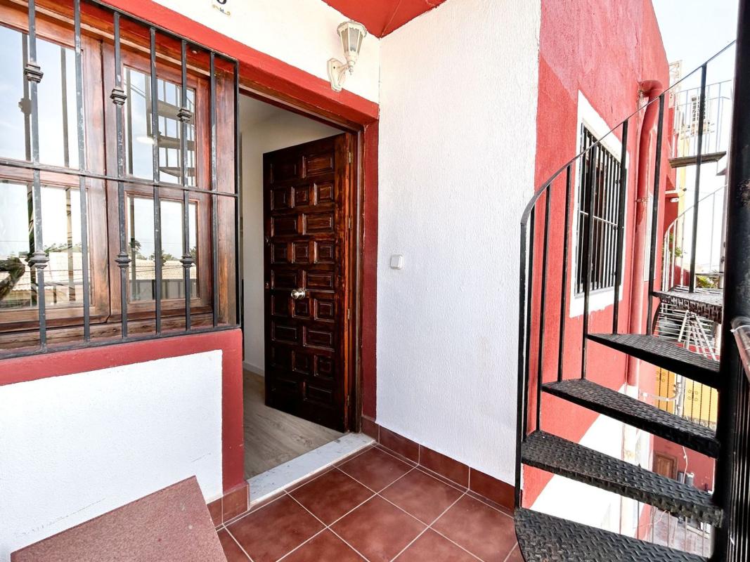Venta de ático en Ático en Calle el Limonar, 27, La Siesta - El Salado - Torreta, Torrevieja, Torrevieja photo 4