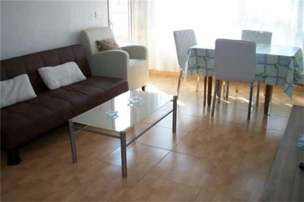 Venta de piso en Piso en Calle Valencia, 10, El Acequión, Torrevieja, Torrevieja
photo 3