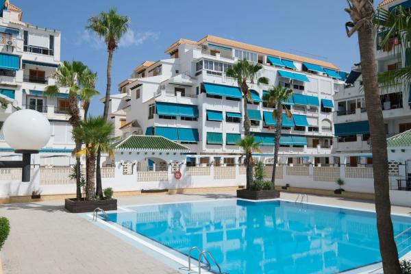 Venta de piso en Piso en Los Europeos, Torrevieja, Torrevieja
photo 1