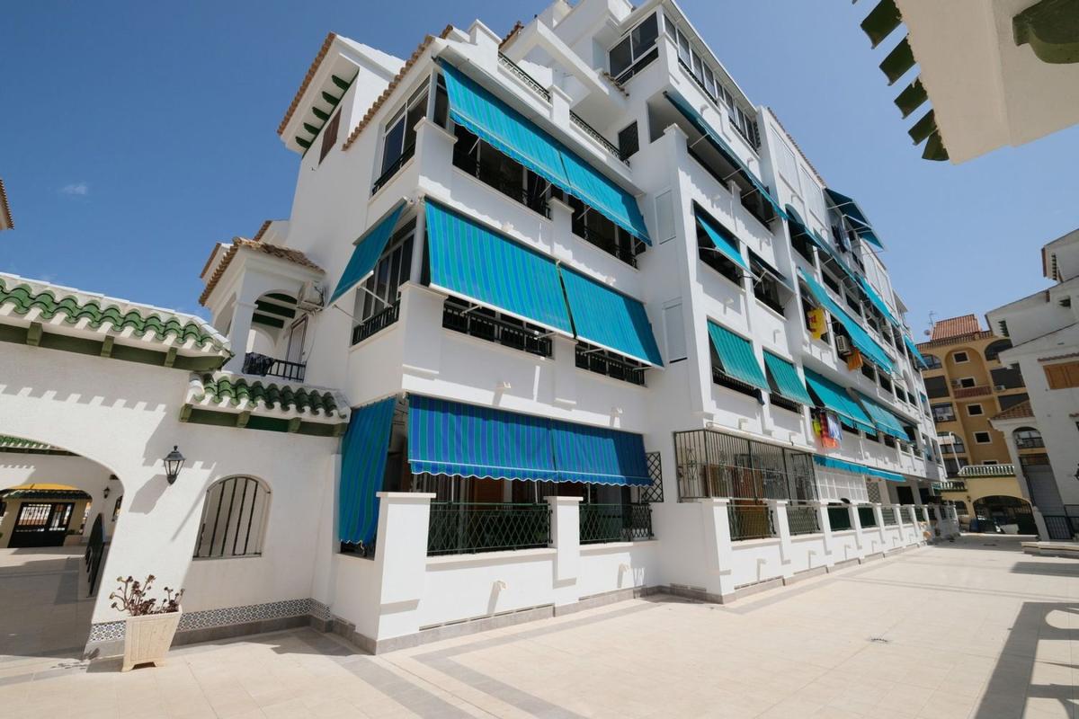 Продажа квартиры на Piso en Los Europeos, Torrevieja, Торревьеха
 photo 2