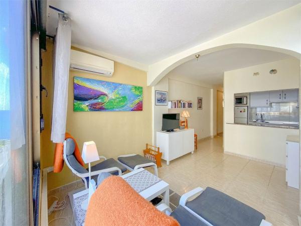 Venta de piso en Piso en Avenida de las Sirenas, Miramar - Torre del Moro, Torrevieja, Torrevieja
thumbnail 3