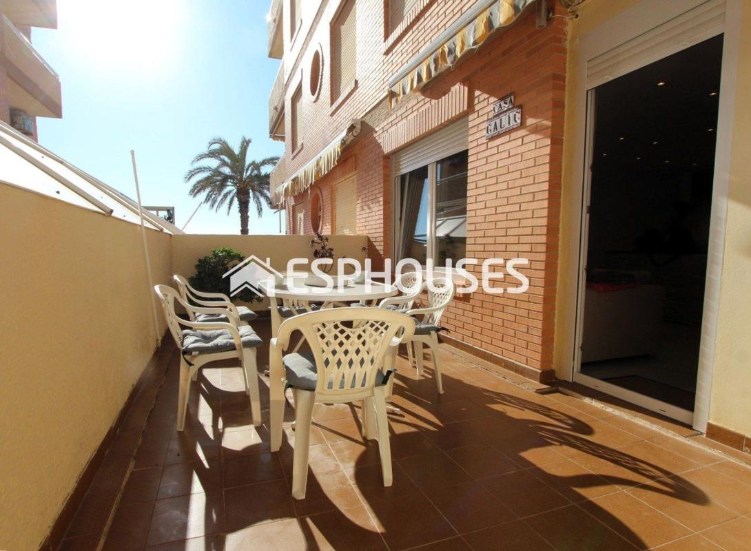 Sprzedaż mieszkania w Piso en Guardamar Playa, Guardamar del Segura, Guardamar del Segura
photo 2