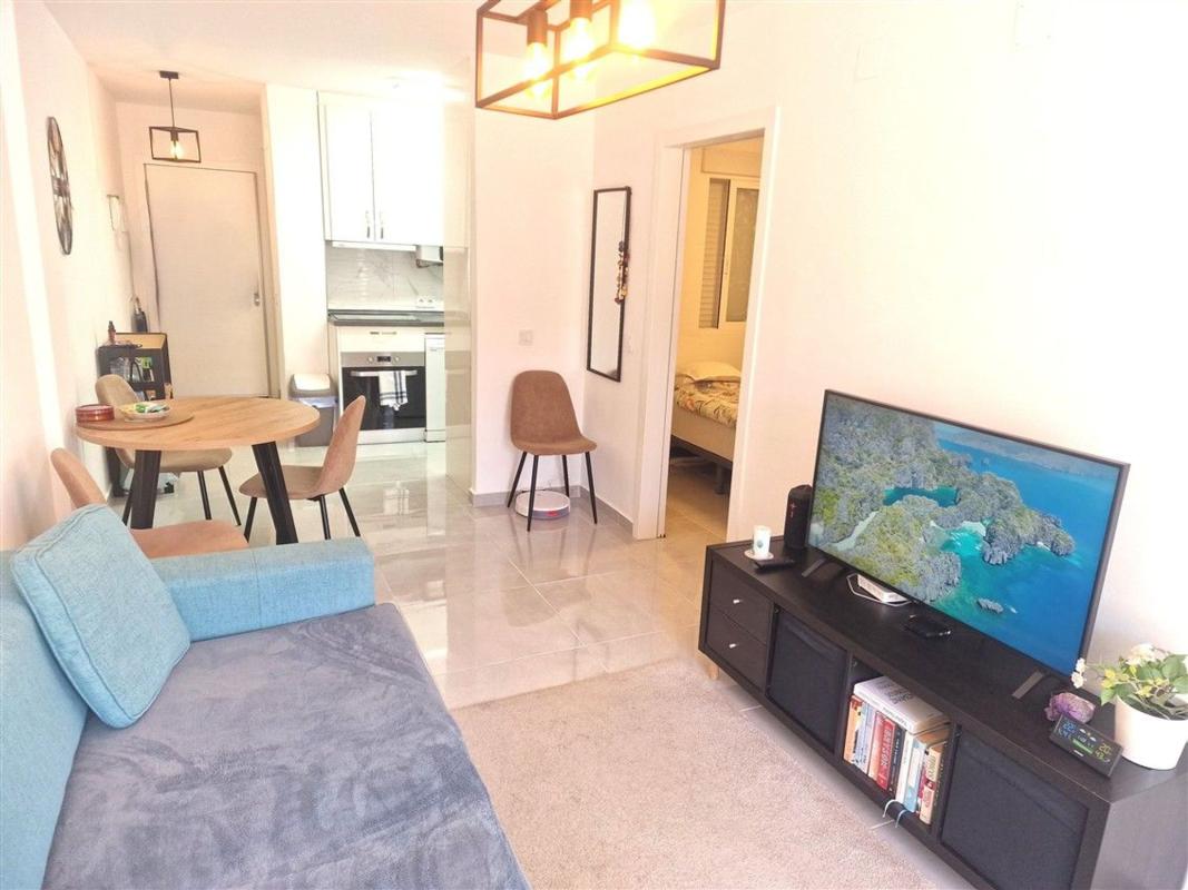 Venta de piso en Piso en Calle San Pascual, 225, Antonio Machado, Torrevieja, Torrevieja
photo 2