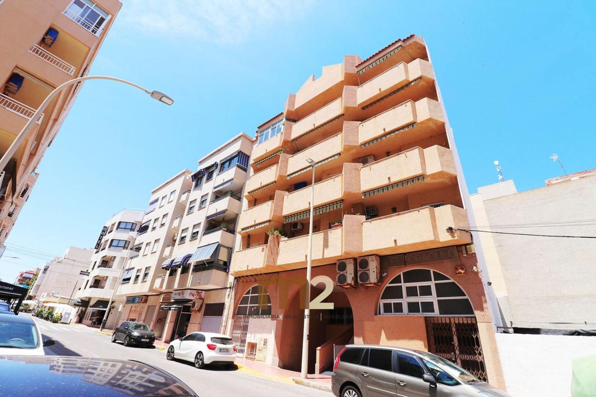 Venta de piso en Piso en Avenida del Mediterrani, Las Viñas, Guardamar del Segura, Guardamar del Segura
photo 1