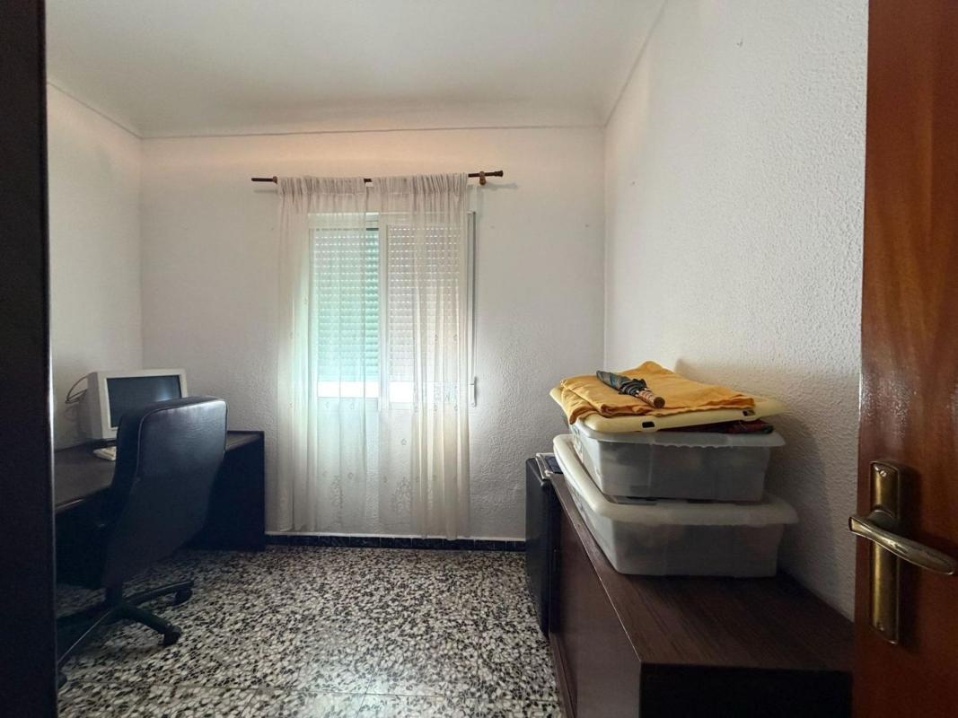 Sale of apartment in Piso en Centro - Muelle Pesquero, Torrevieja, Torrevieja
photo 4