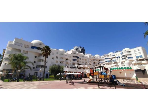 Venta de piso en Piso en Calle Sant Bartomeu, Campello Playa, El Campello, El Campello
 photo 1
