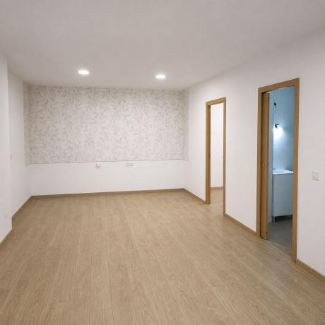 Venta de piso en Piso en Calle Carlos Arniches, 3, Plaza de Toros - Avenida Chapí - Trinquete, Elda, Elda
thumbnail 1