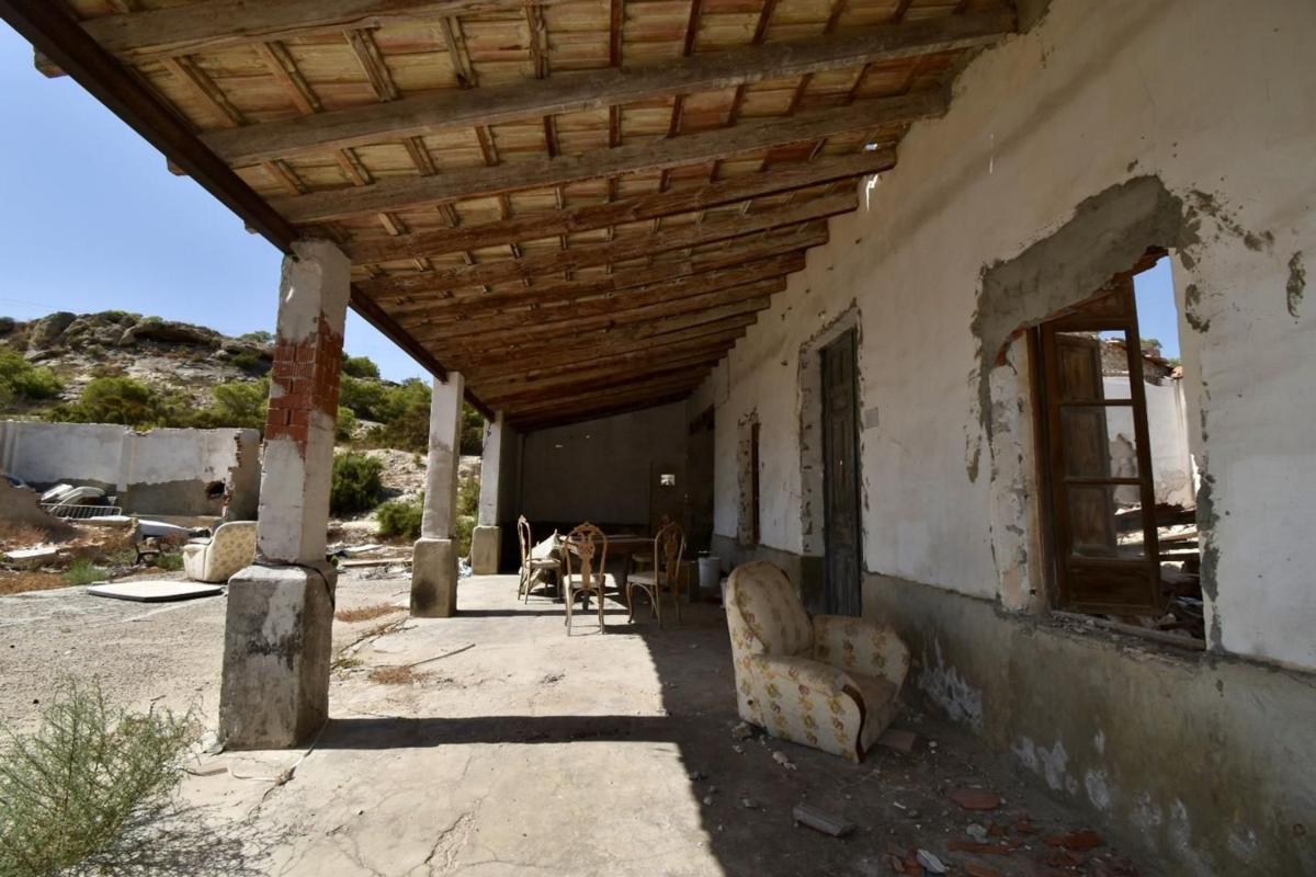Propiedades en venta y alquiler en España photo 3