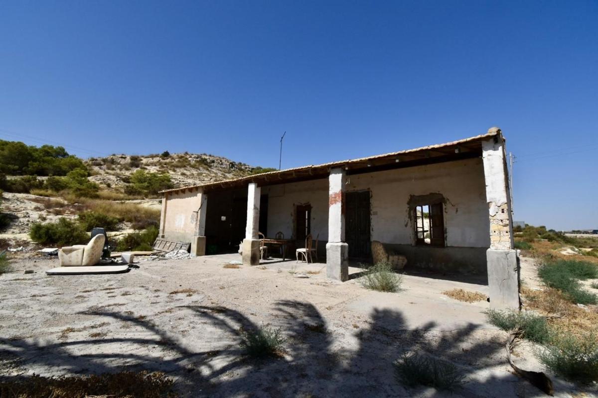 Propiedades en venta y alquiler en España photo 5