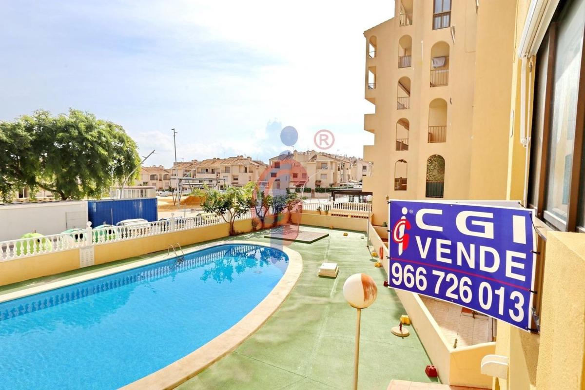 Sale of apartment in Piso en Calle del Enginyer Joaquín Muñoz, 9, Las Viñas, Guardamar del Segura, Guardamar del Segura
photo 4
