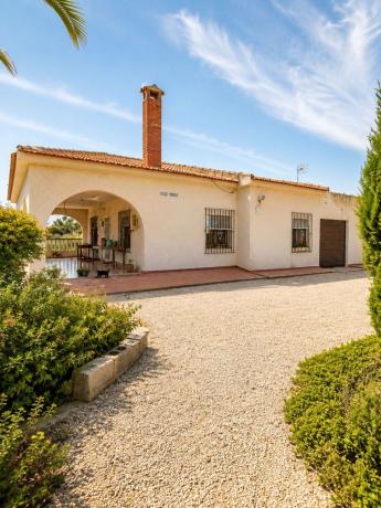 Частный шале на продаже в  Casa o chalet en Moralet, Морале́т photo 4