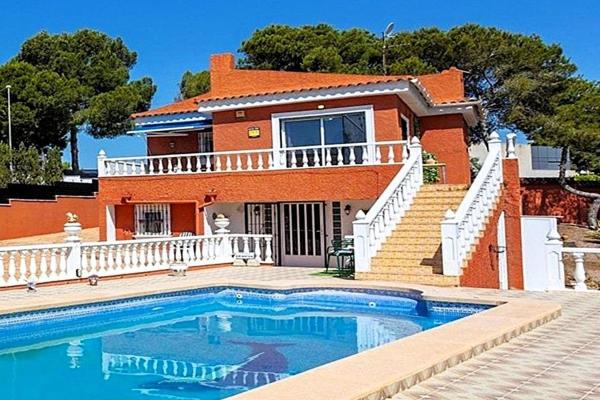 Casa o chalet independiente en Avenida Elche Bal, 41, Los Balcones - Los Altos del Edén, Torrevieja photo 1