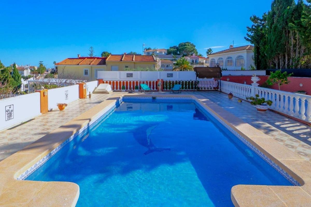 Properties for sale and rent in Spain photo 4
