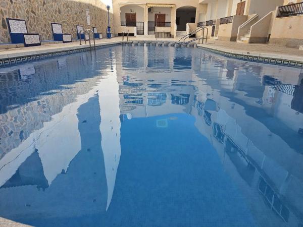 Sale of flat in Piso en Avenida Habaneras - Curva de Palangre, Torrevieja, Torrevieja
 photo 4