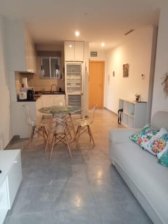 Продажа квартиры на Piso en Avenida de la Libertad, 68, Redovan, Редован
 photo 1