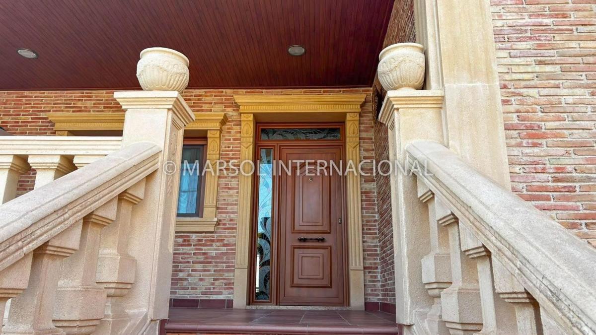 Properties for sale and rent in Spain photo 2