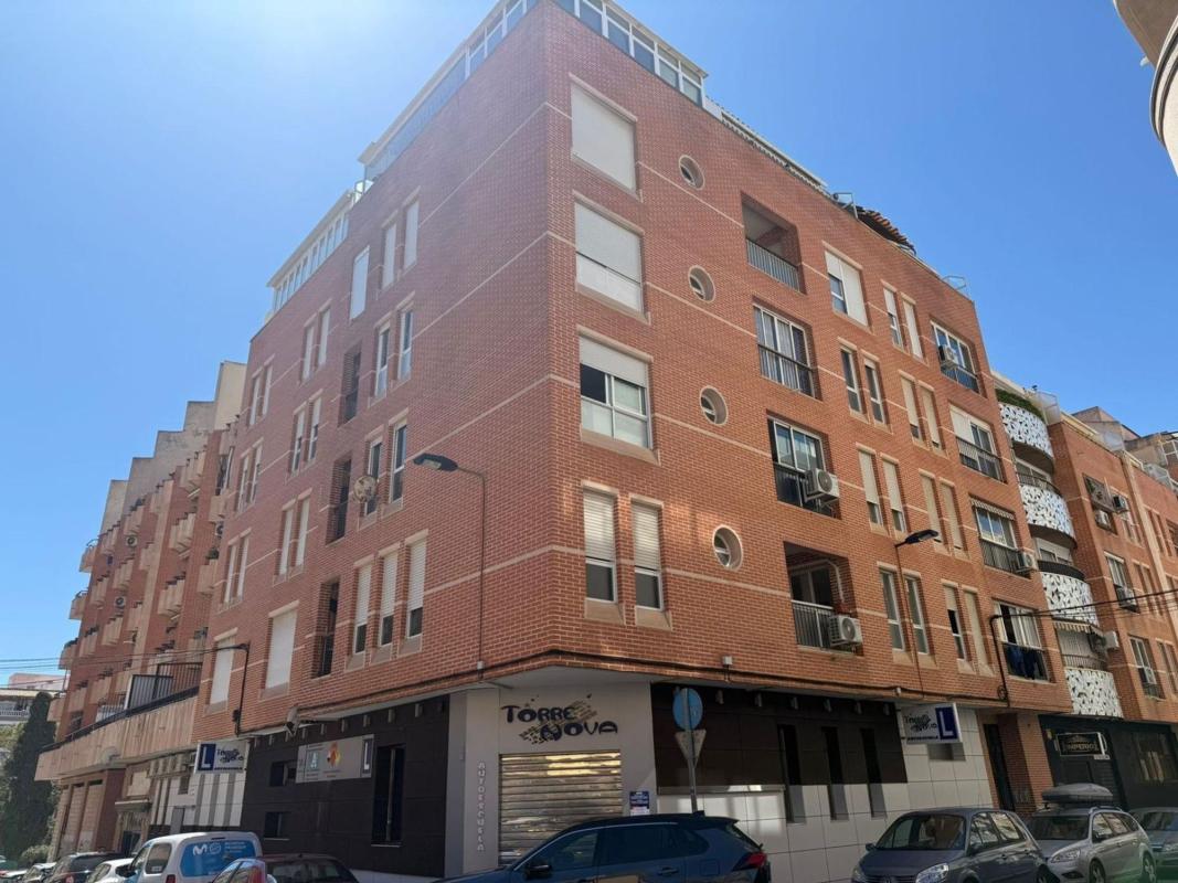 Продажа квартиры на Piso en Playa del Cura, Torrevieja, Торревьеха
photo 2