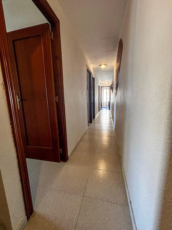 Sprzedaż mieszkania w Piso en Calle Crevillent, 32, Zona Pueblo, Guardamar del Segura, Guardamar del Segura
photo 2