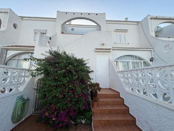 Продажа квартиры на Piso en Mil Palmeras, Pilar de la Horadada, Пилар де ла Орадада
 photo 1