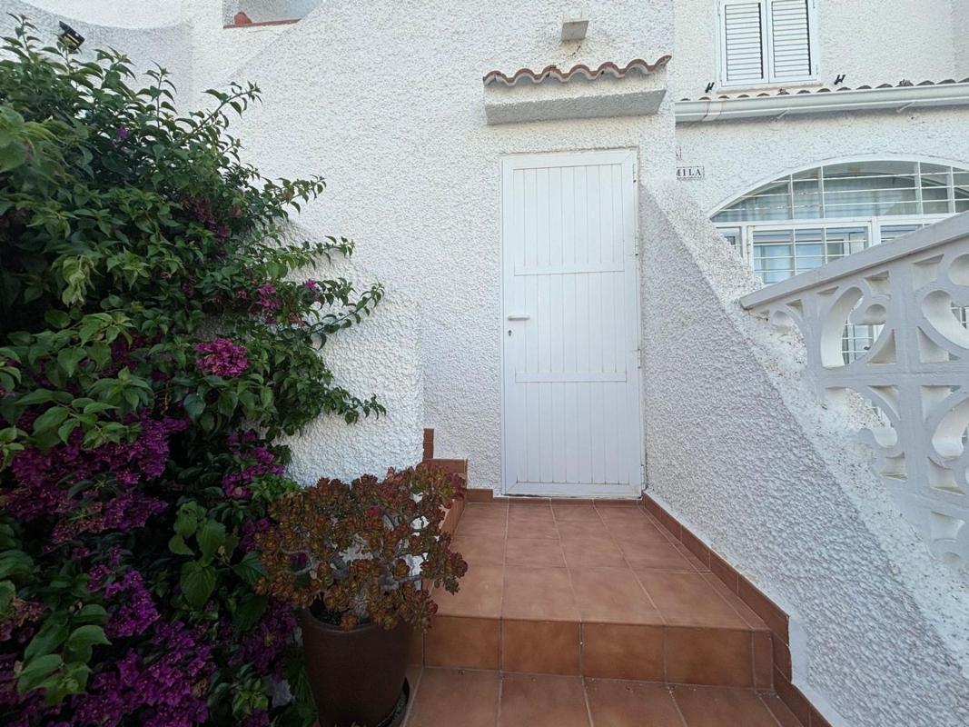 Продажа квартиры на Piso en Mil Palmeras, Pilar de la Horadada, Пилар де ла Орадада
photo 2