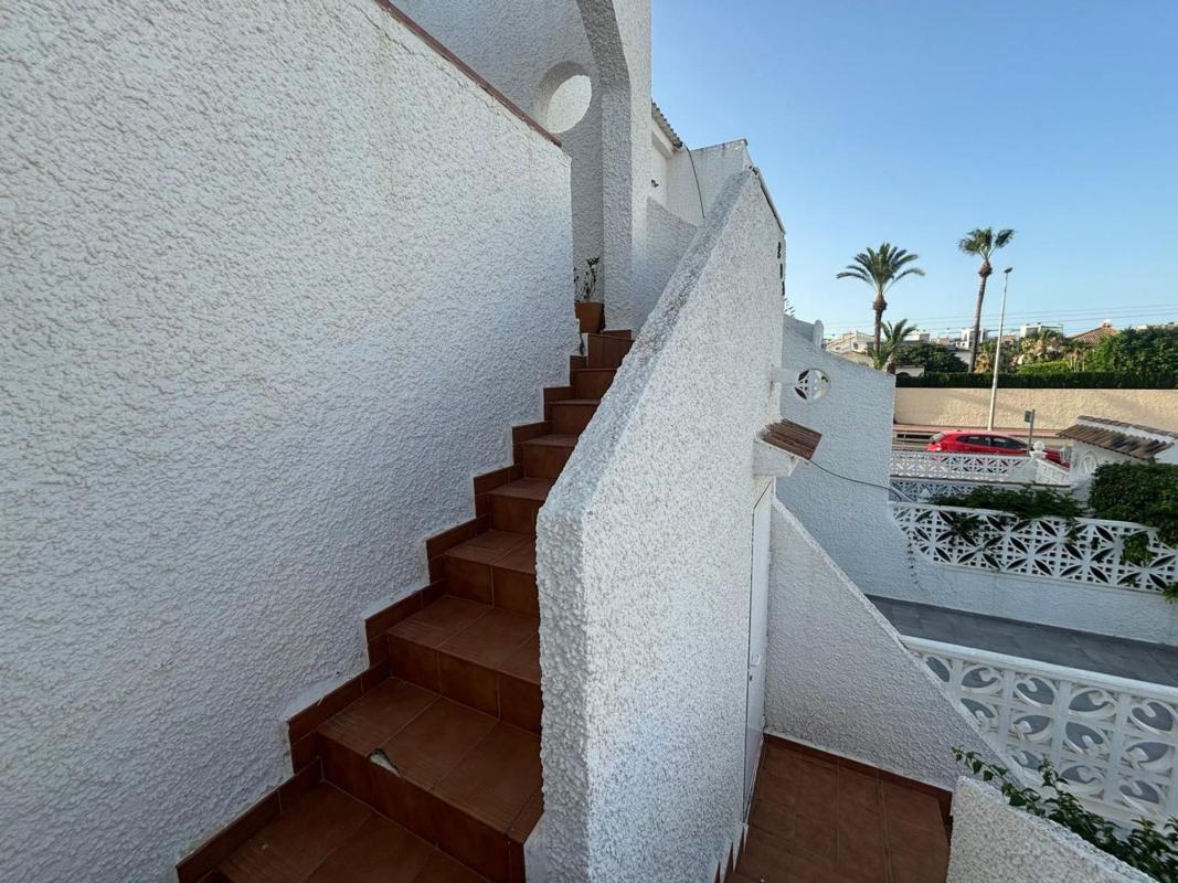Продажа квартиры на Piso en Mil Palmeras, Pilar de la Horadada, Пилар де ла Орадада
photo 4