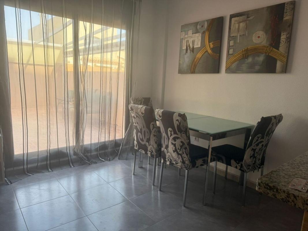 Sprzedaż mieszkania w Piso en Calle Pleamar, 25, Punta Prima, Torrevieja, Torrevieja
 photo 4