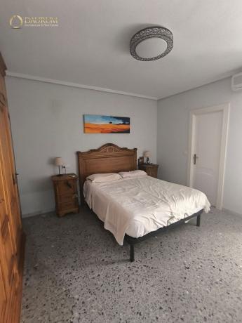 Продажа квартиры на Piso en Calle Nieves Piñol, Torrellano, Elche / Elx, Эльче / Эльх
photo 1