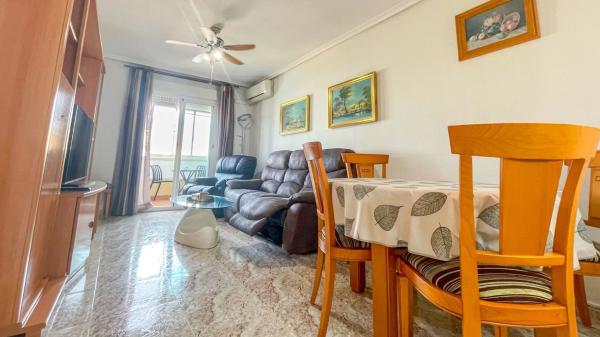 Venta de piso en Piso en El Molino, Torrevieja, Torrevieja
 photo 2