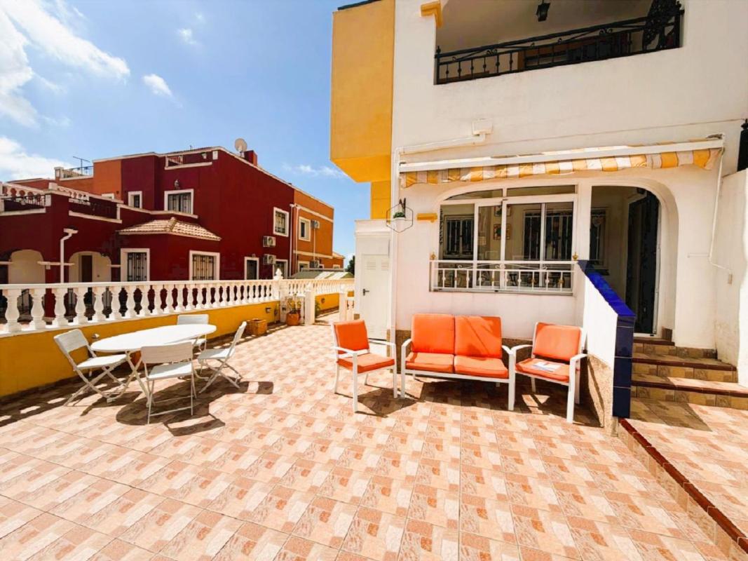 Продажа квартиры на Piso en Avenida Riegos de Levante, Los Montesinos, Лос-Монтесинос
photo 2