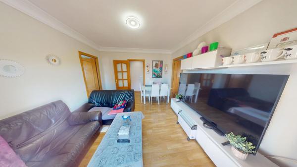Apartment for sale in  Piso en Calle Geógrafo Rey Pastor, Colonia Requena - Virgen del Carmen, Alicante / Alacant, Alicante photo 2
