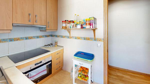 Apartment for sale in  Piso en Calle Geógrafo Rey Pastor, Colonia Requena - Virgen del Carmen, Alicante / Alacant, Alicante photo 3