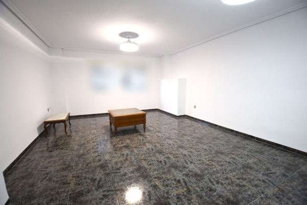 Sprzedaż mieszkania w Piso en Zona Pueblo, Guardamar del Segura, Guardamar del Segura
 photo 1