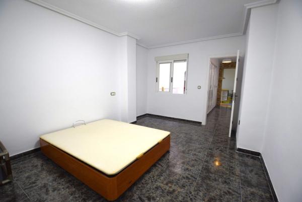 Sprzedaż mieszkania w Piso en Zona Pueblo, Guardamar del Segura, Guardamar del Segura
 photo 2