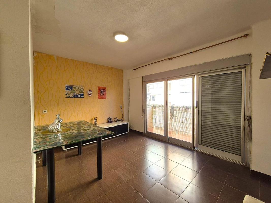 Venta de piso en Piso en Calle de la Metista, Colonia Requena - Virgen del Carmen, Alicante / Alacant, Alicante / Alacant
 photo 5