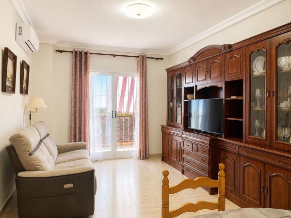 Venta de piso en Piso en Los Europeos, Torrevieja, Torrevieja
photo 1